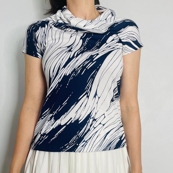 Vintage 70s Lady Manhattan Navy and White Blouse - Picture 4 of 4